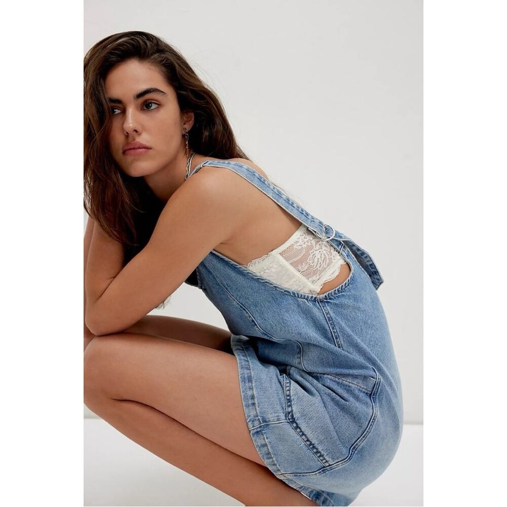 We The Free Light Wash Denim Pinafore Mini Dress Re-Posh - Picture 6 of 15